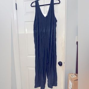 Carly Jean Los Angeles blue linen romper jumpsuit size L